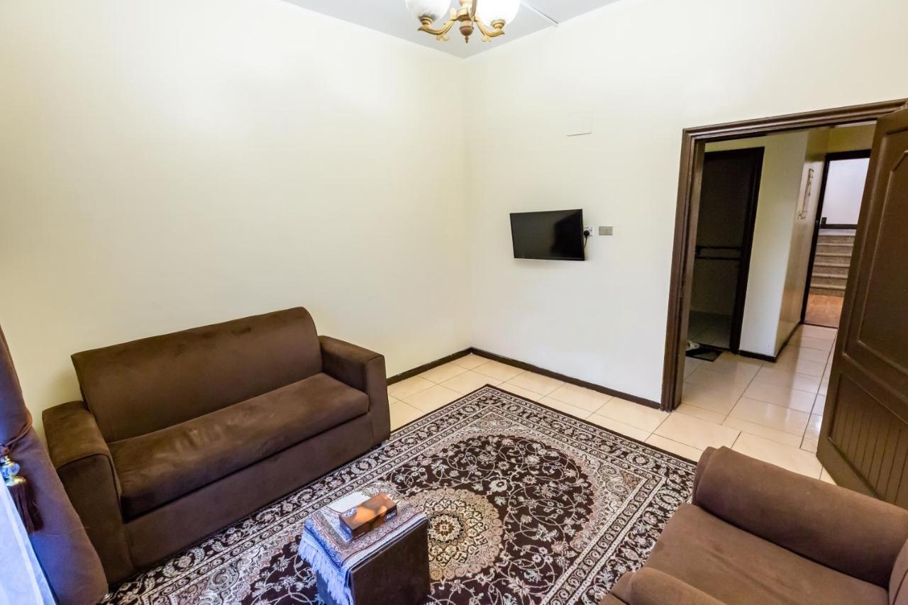 Al Eairy Furnished Apartments- Jeddah 1 Ngoại thất bức ảnh
